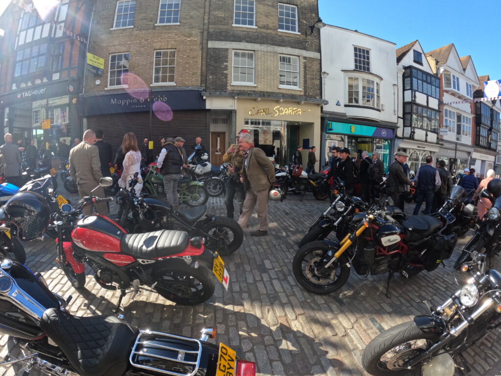 DCIM100GOPROGOPR0123.JPG